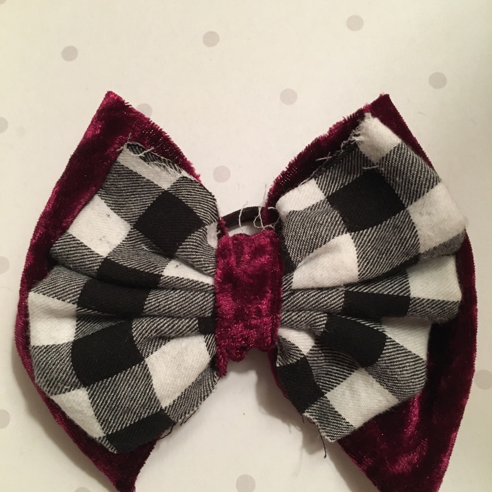 Handmade bows! - Picture 2 of 12